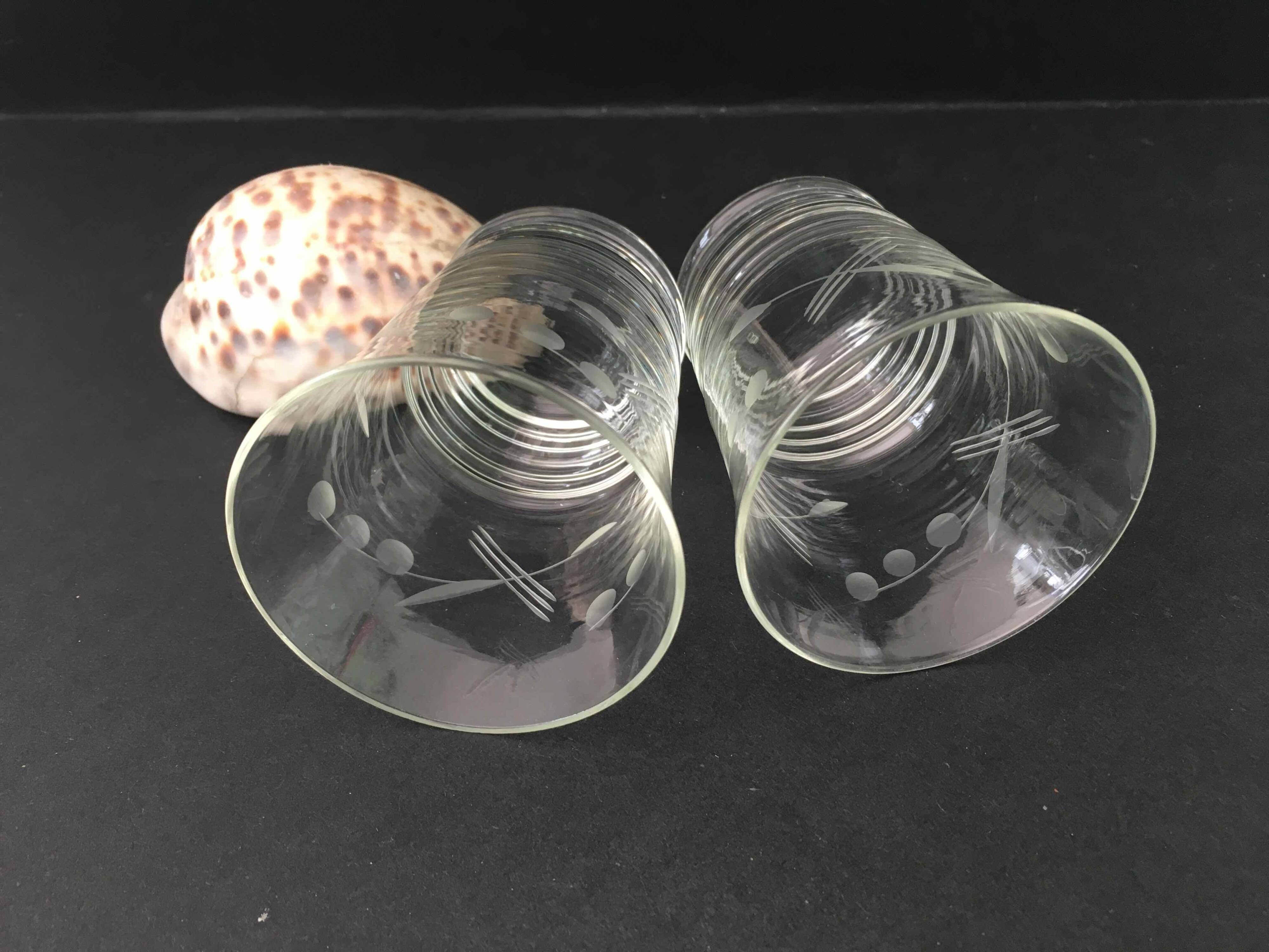 10 chiseled goblet glasses from the 40s