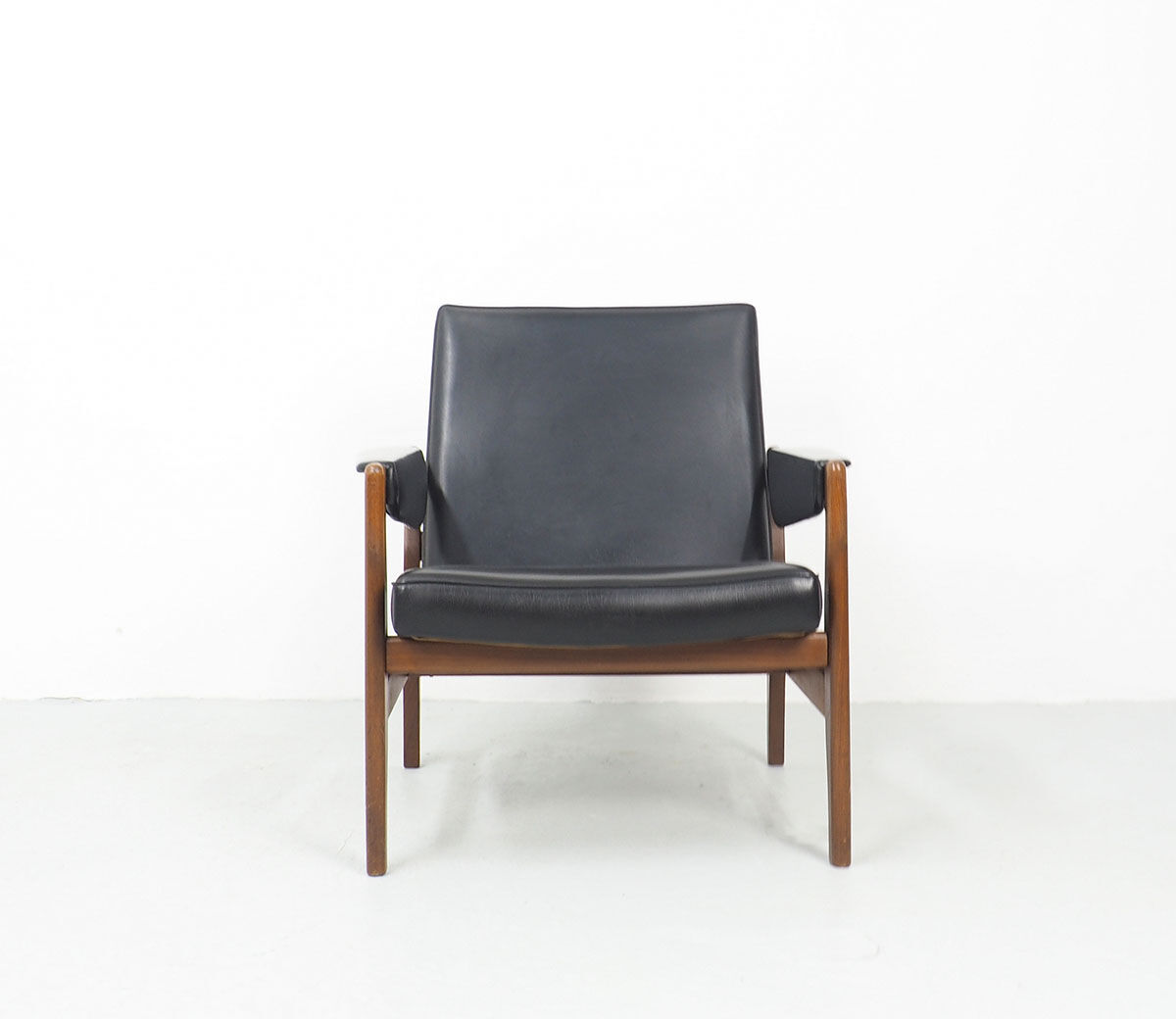 Vintage Teak Lounge Chair, 1960s