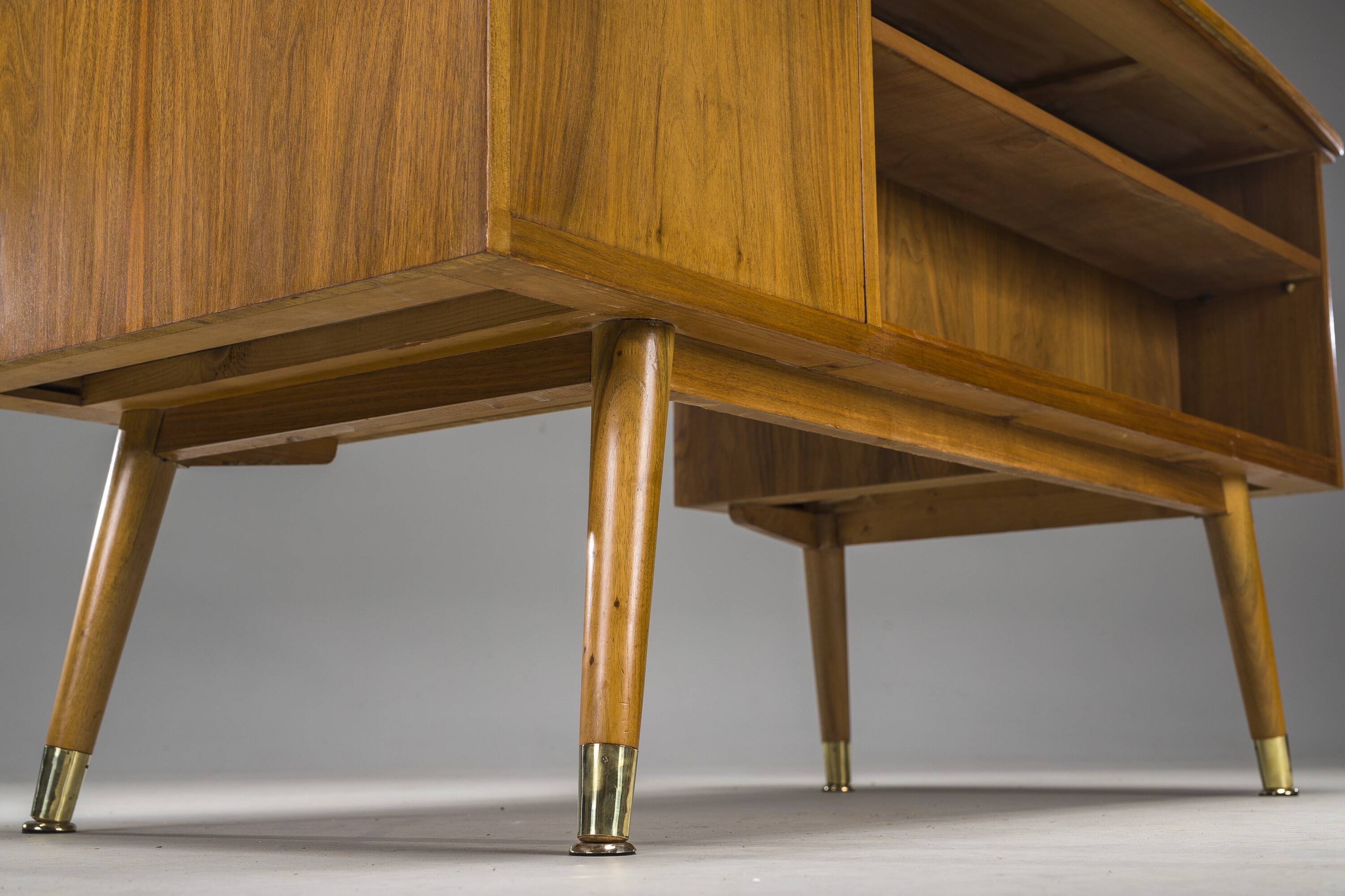 Freestanding Desk in Walnut, 1960s