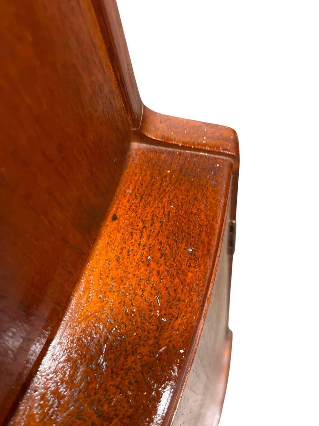 Armoire d'angle/placard vintage en bois courbé