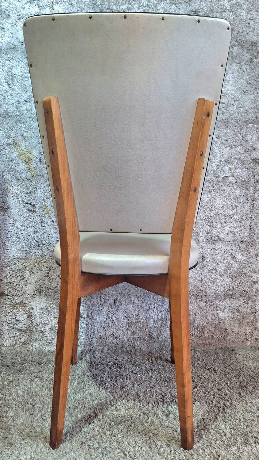 Set of 6 vintage chairs from the 1950s in wood and ivory white faux leather.