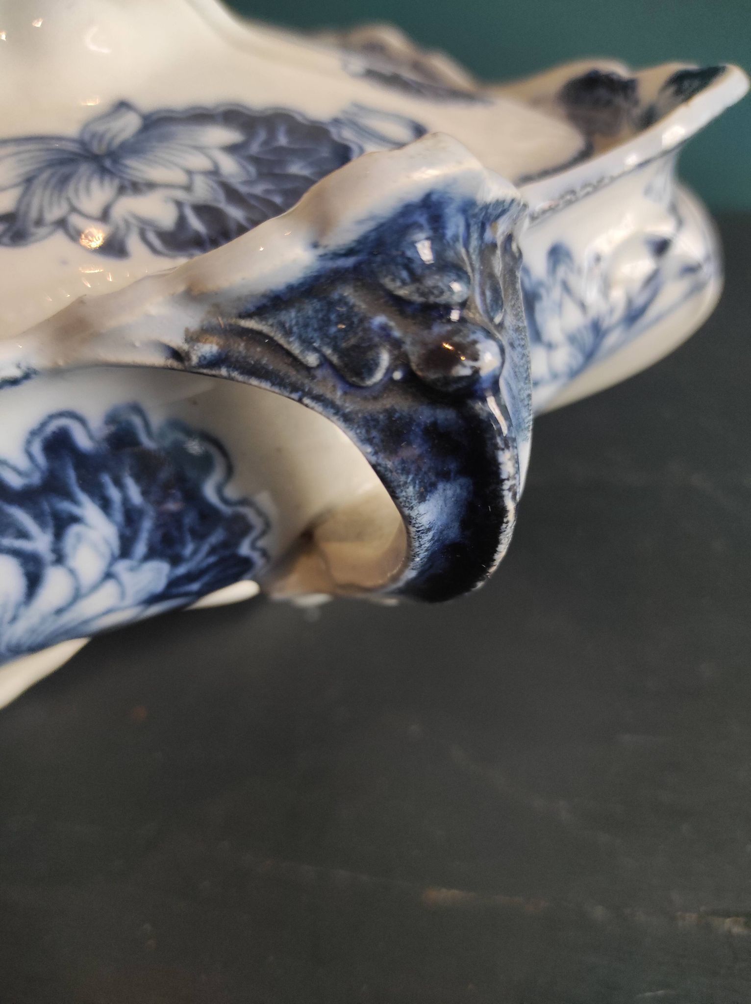 Set of 2 soup tureens, 19th century, Williams & Co. Crown china, Lily patte