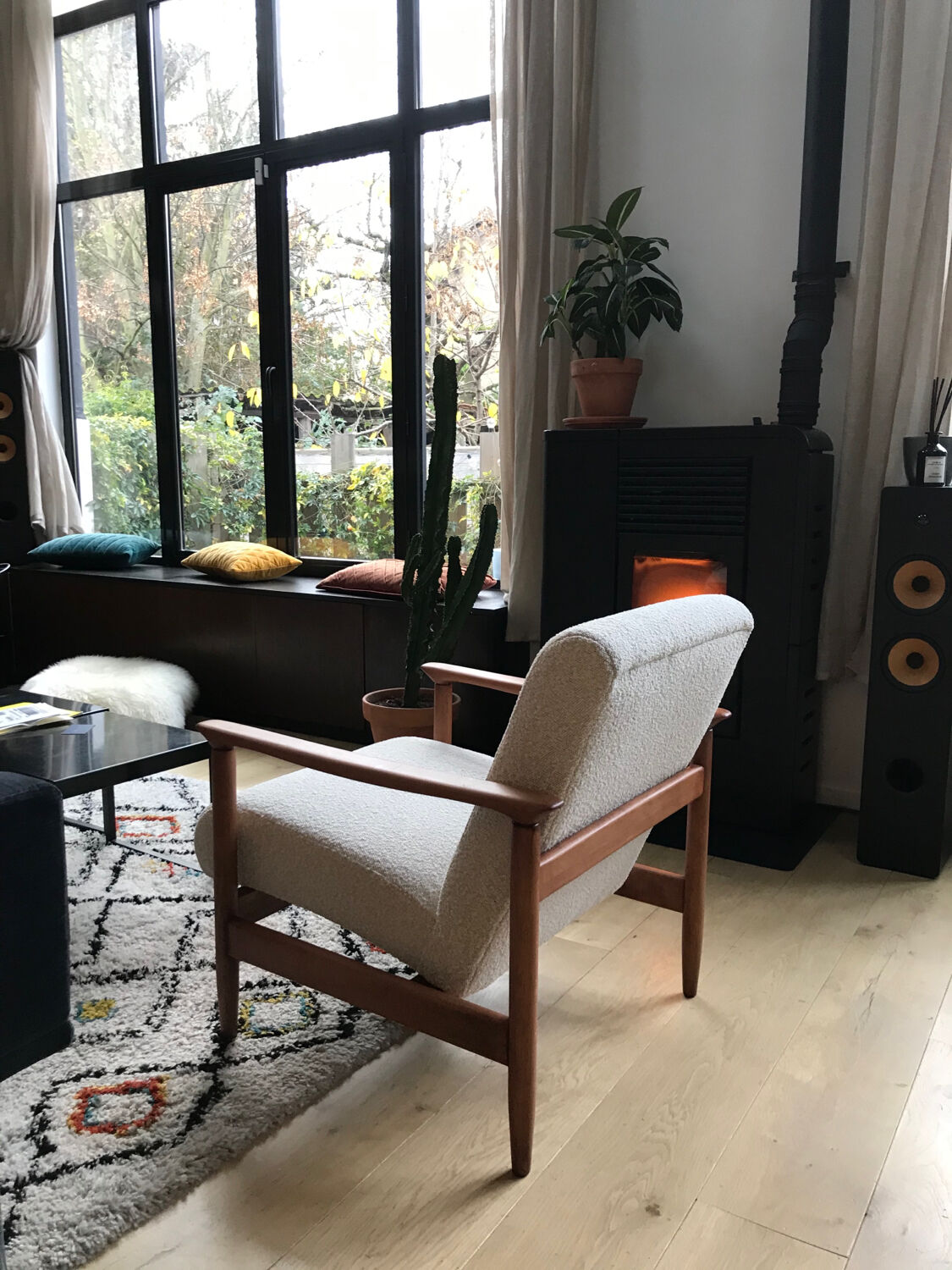 Armchair year 70 loop renovated