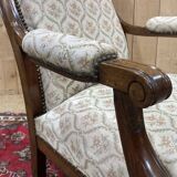 19th century Voltaire armchair in walnut - L=68cm, D=78cm, H=1m07, seat H=40cm.