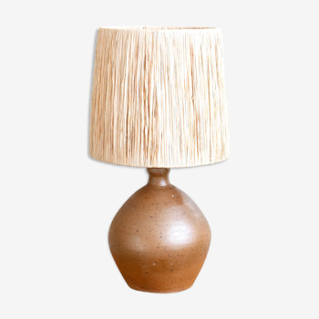 Lampe boule en grès, abat jour en raphia, années 60