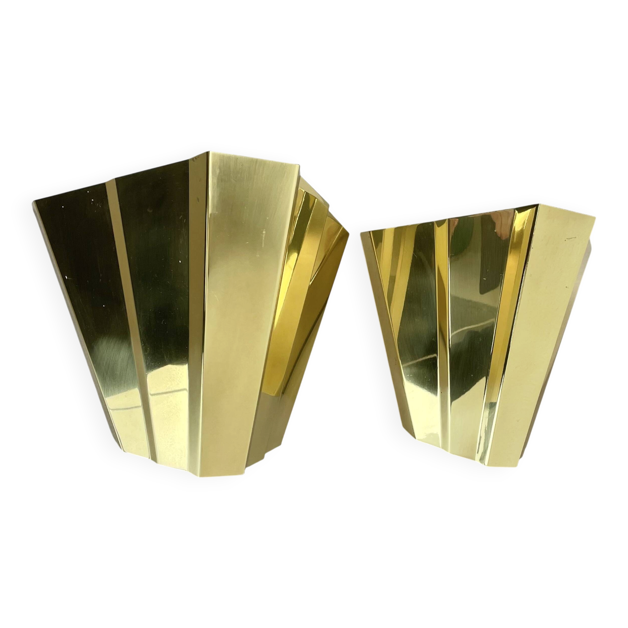 Rare set of 2 cubic solid brass wall light sconces by egoluce, italy 1980s