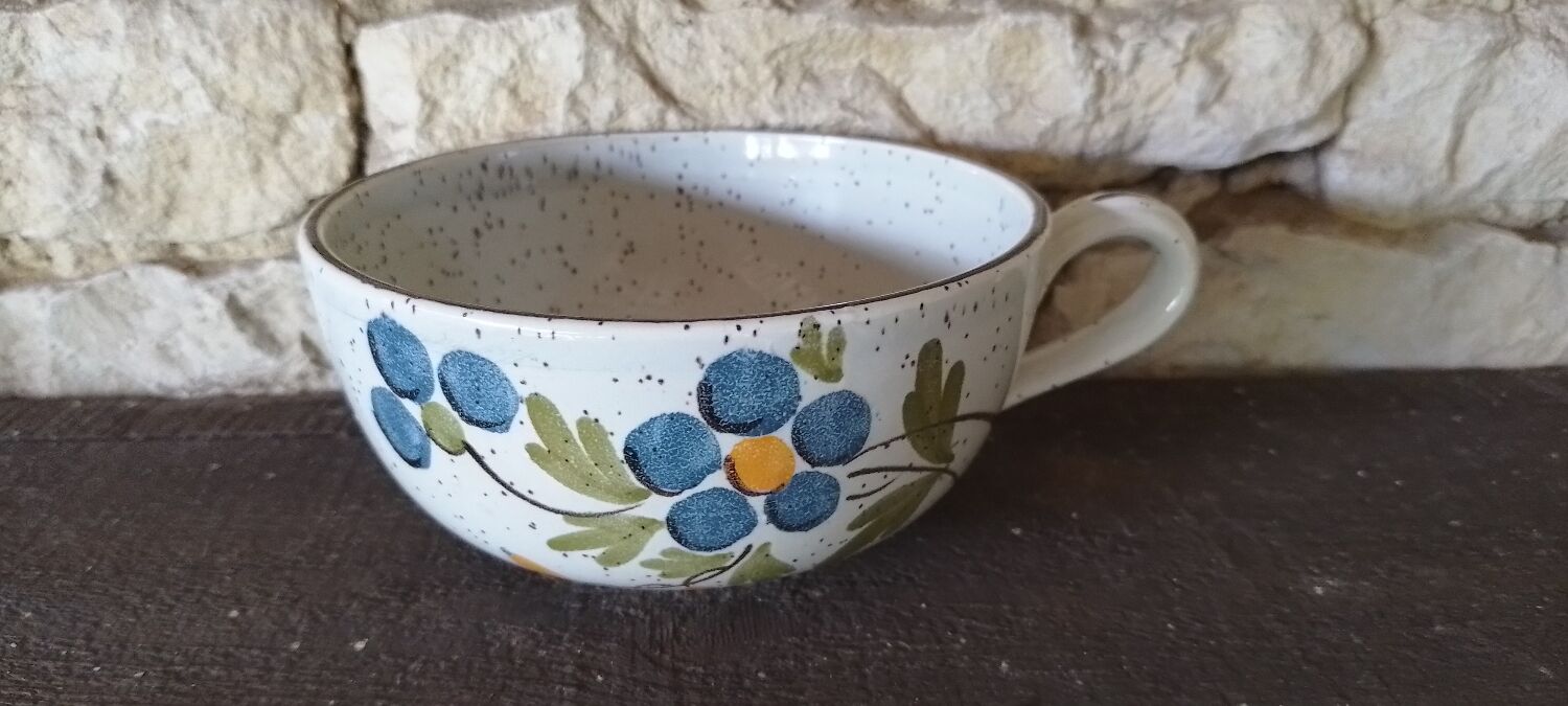 Vintage stoneware bowl