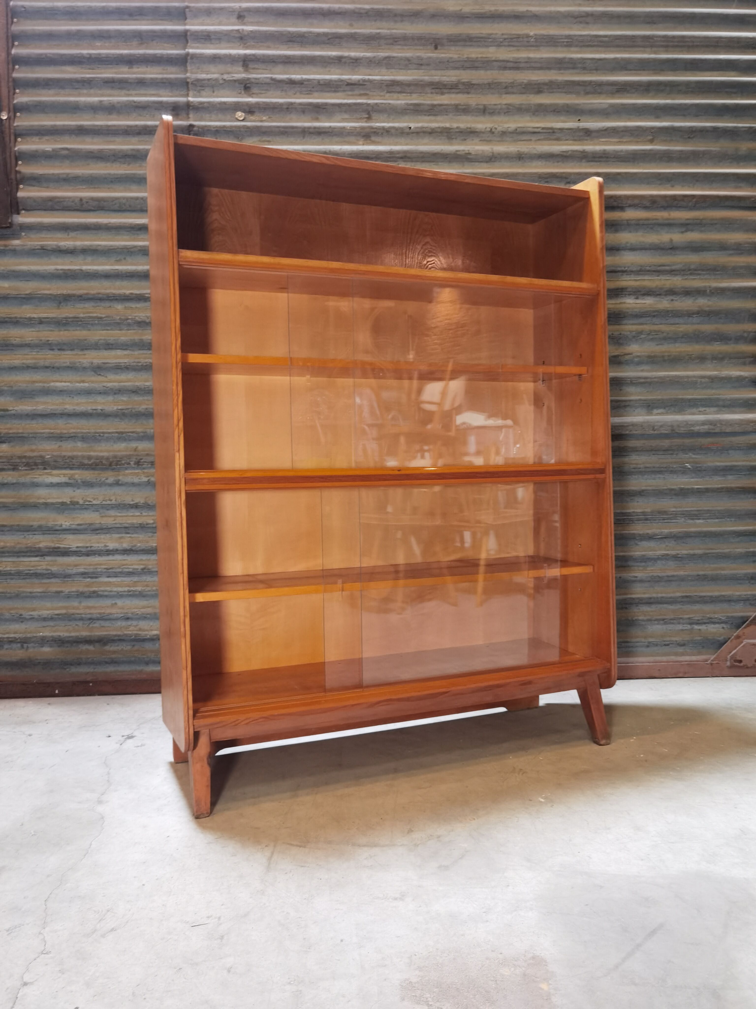 Glass library by František Jirák by Tatra 1960