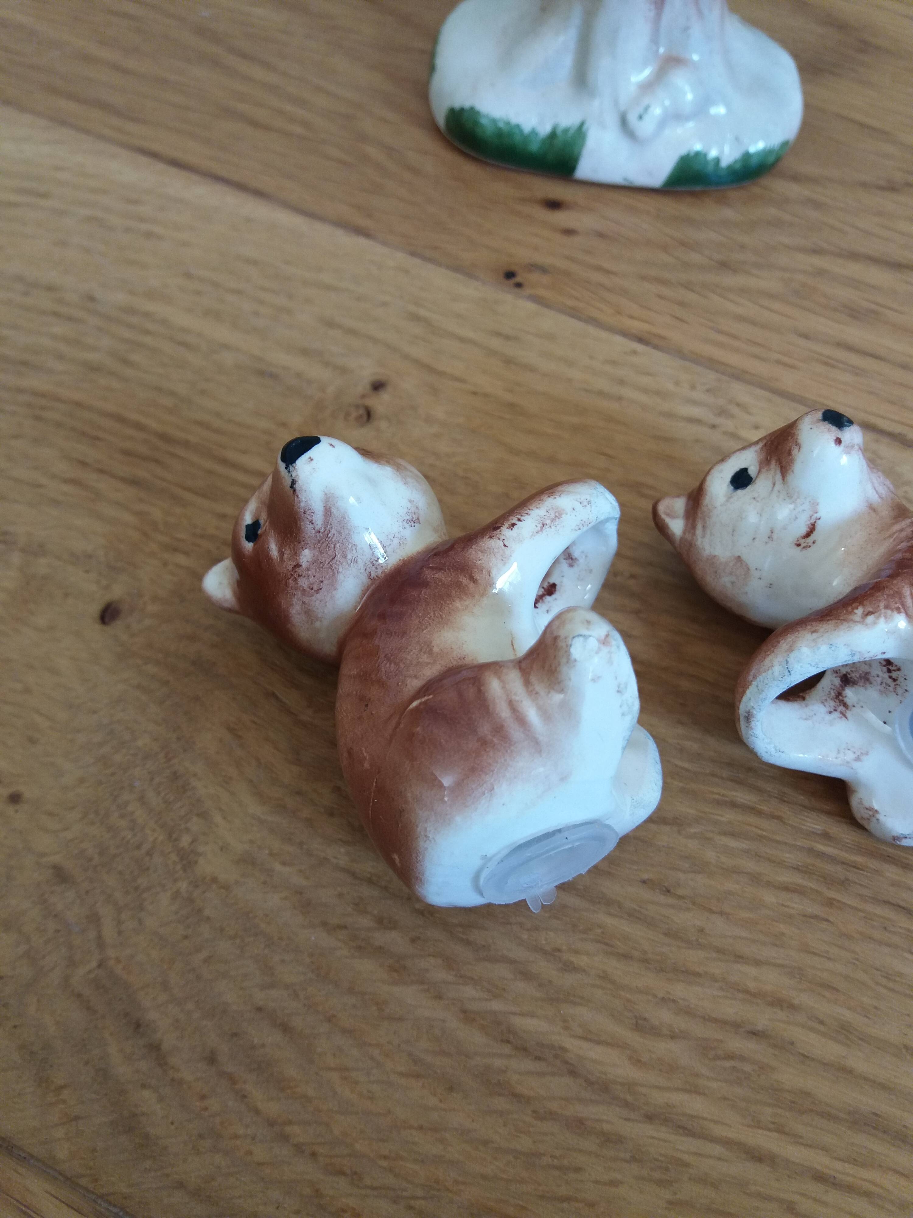 Zoomorphic salt and pepper shaker bears in slip