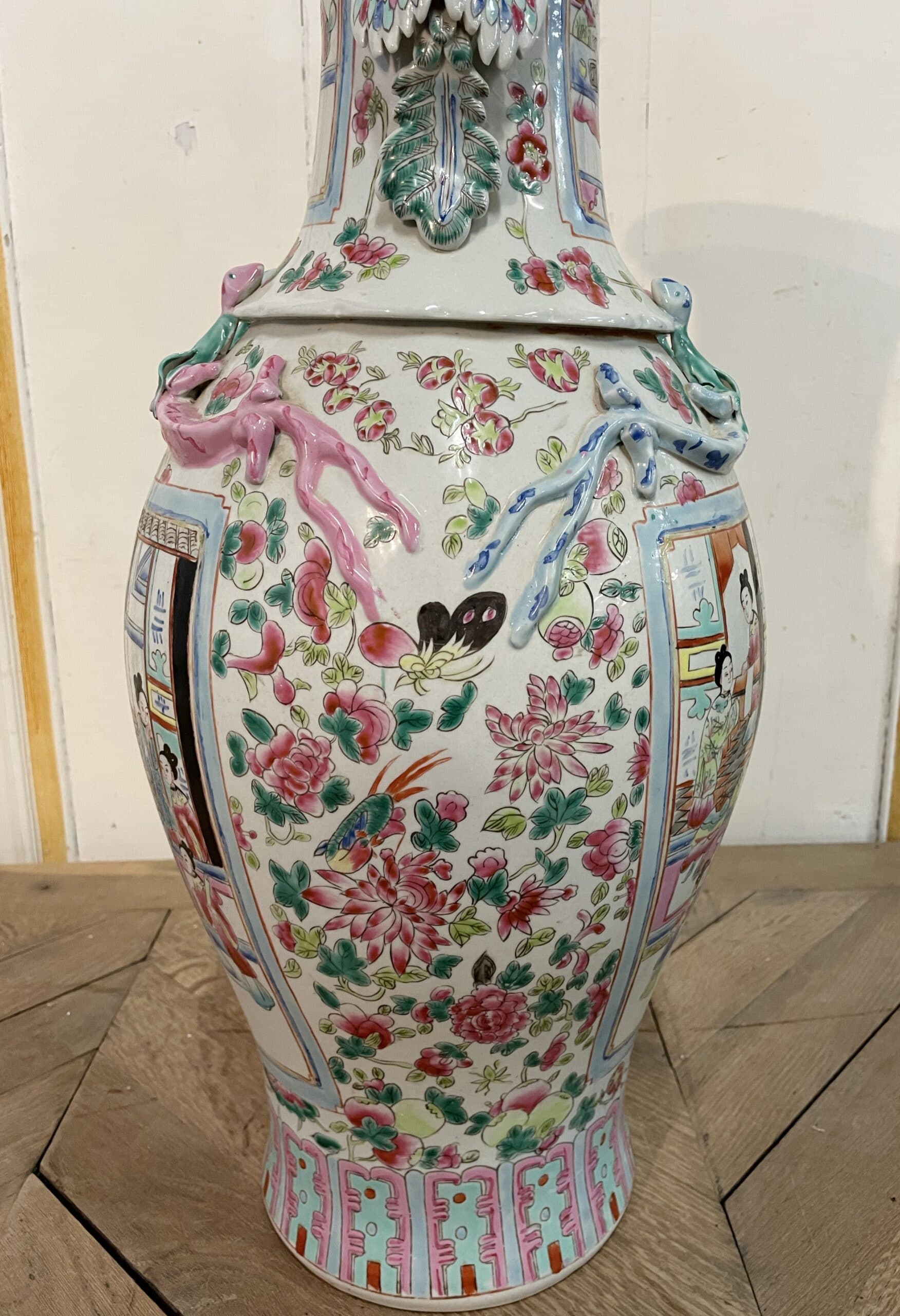 Chinese porcelain vase