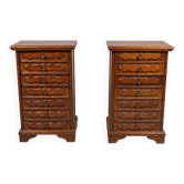 Lot de 2 tables de nuit anciennes