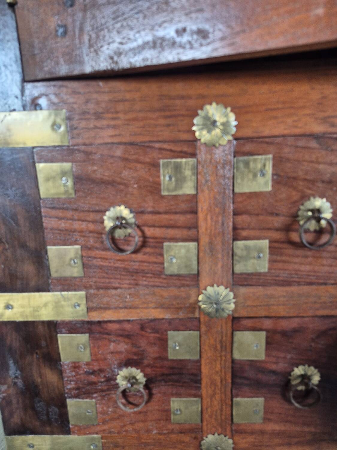 Trade furniture, Indian apothecary