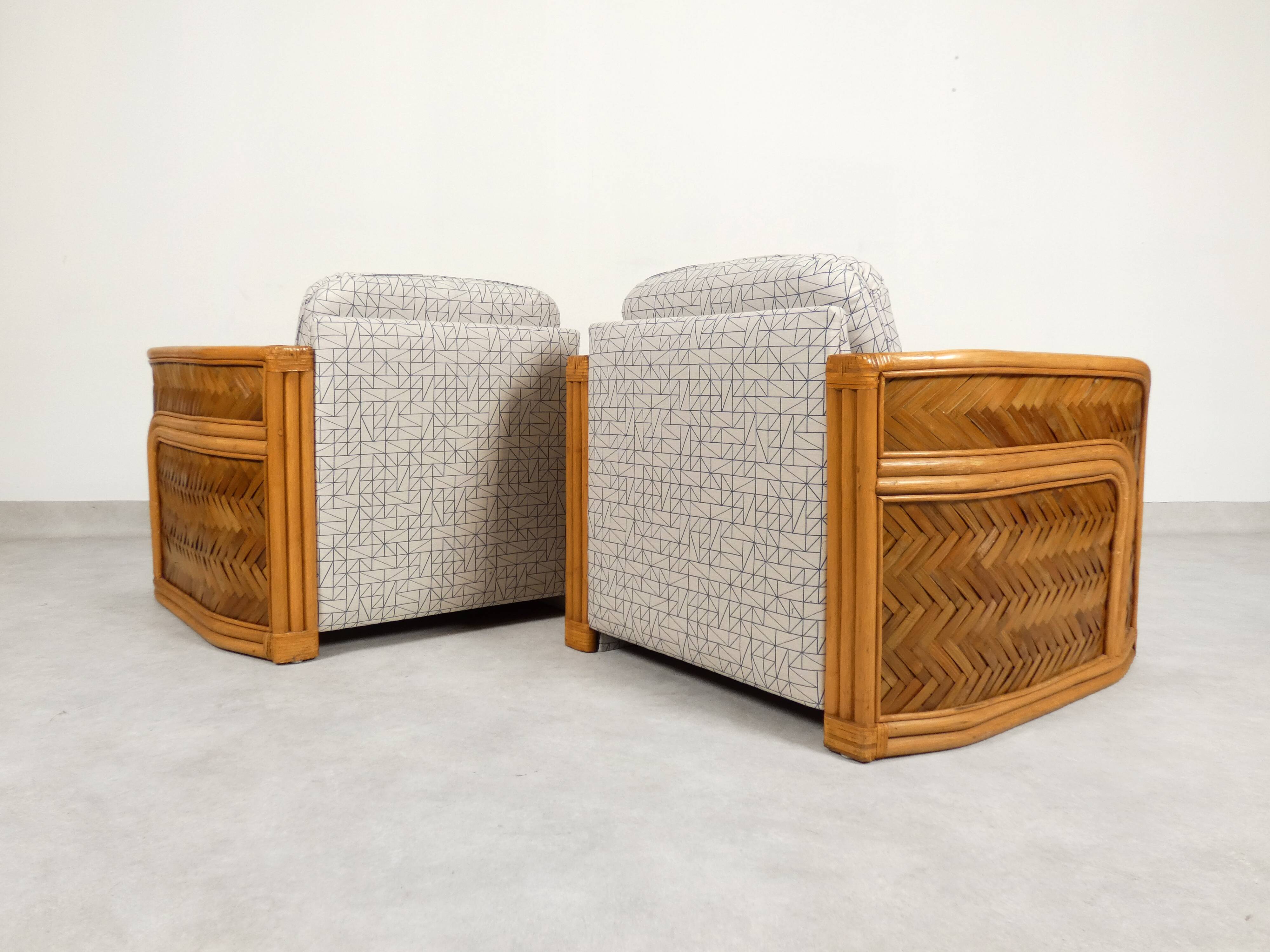 Set of 2 bamboo and rattan fauteuils with graphic fabric