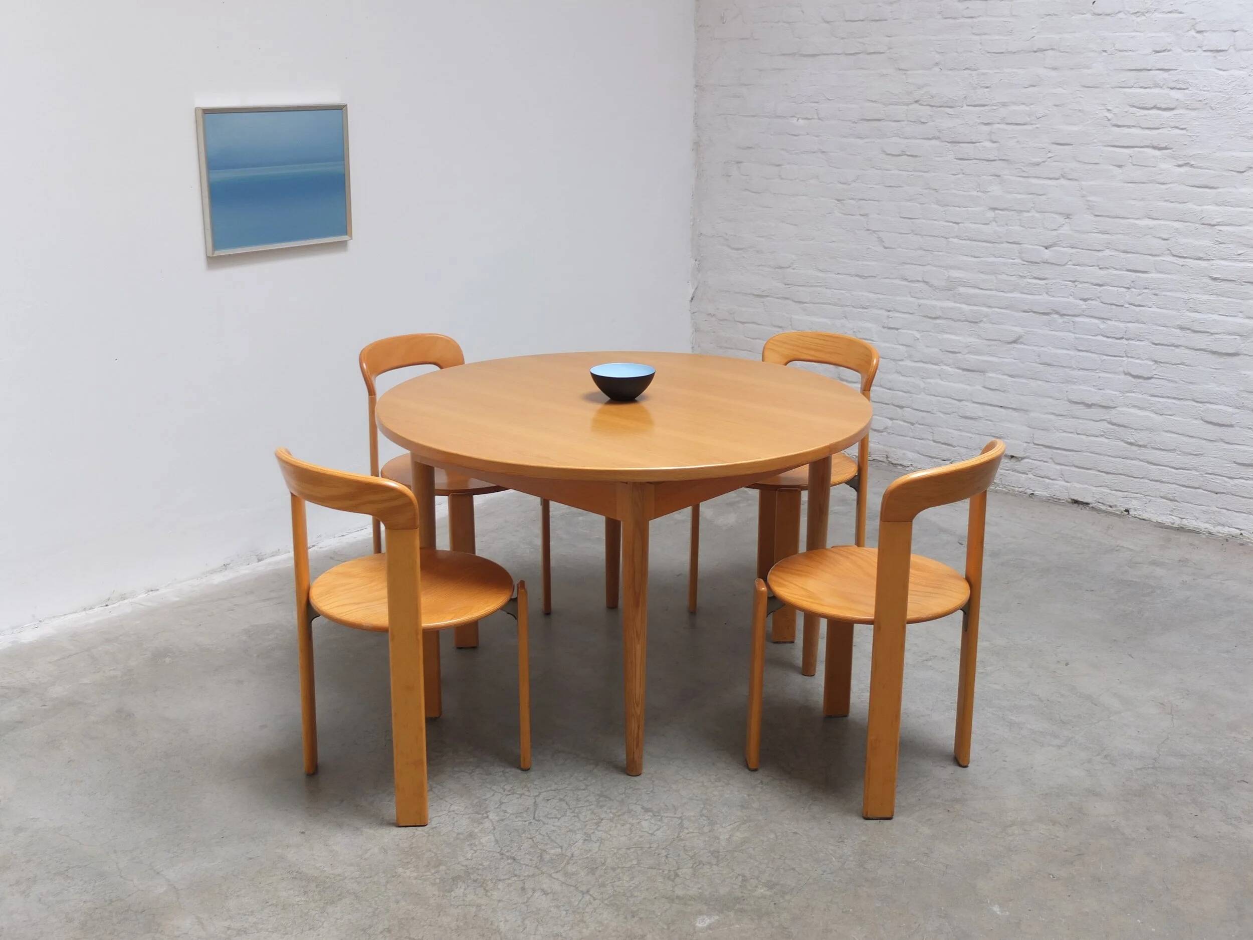 Round extendable dining table in oak by Van Den Berghe-Pauvers, 1970s