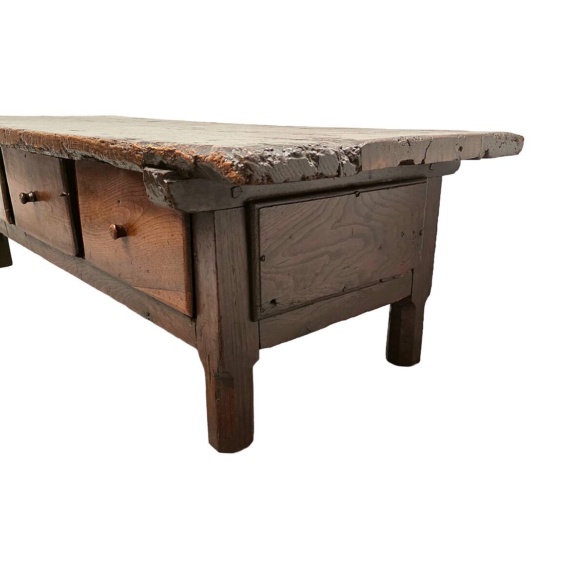 18th century Spanish chestnut wood coffee table