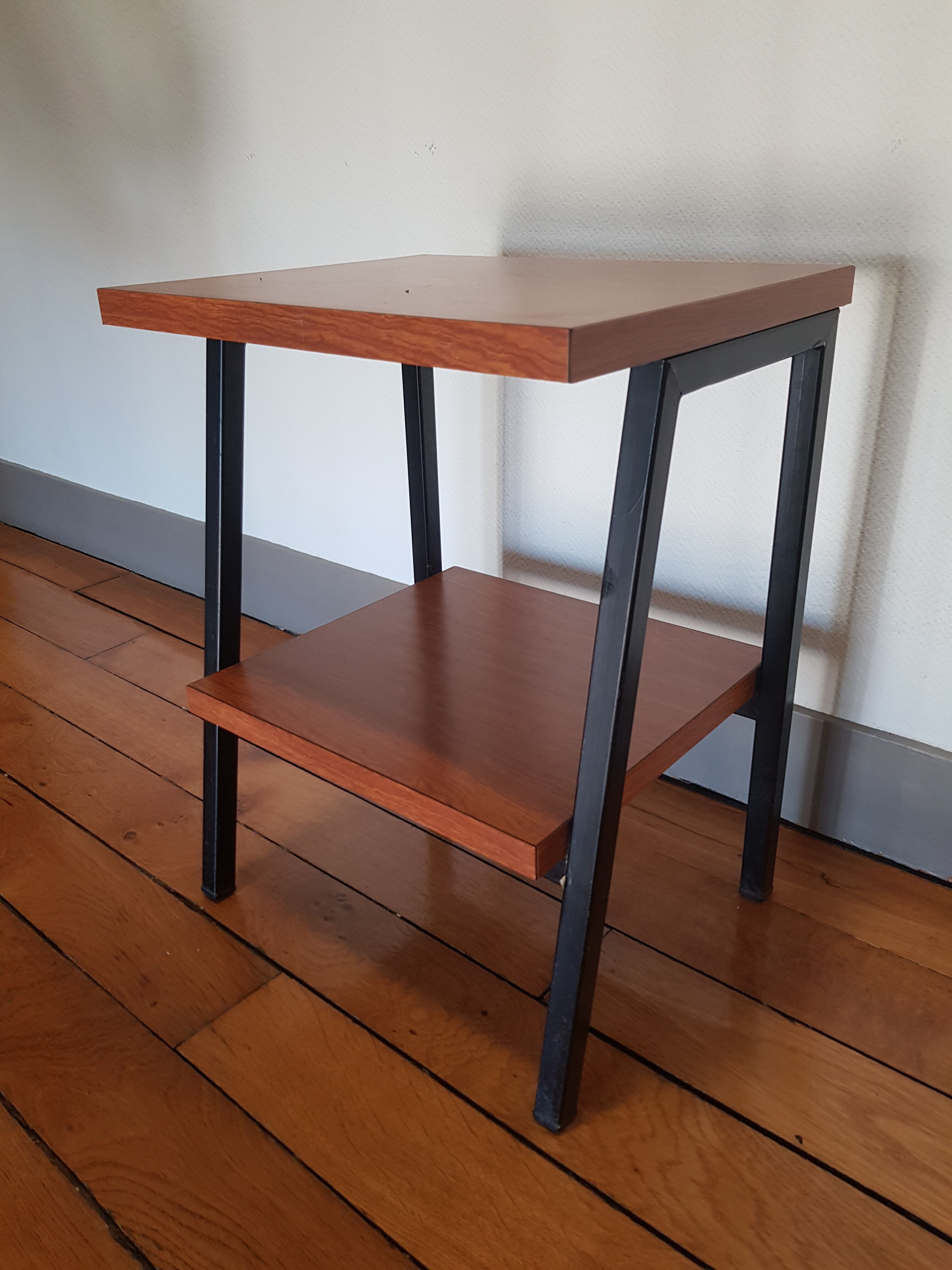 Gueridon metal and formica