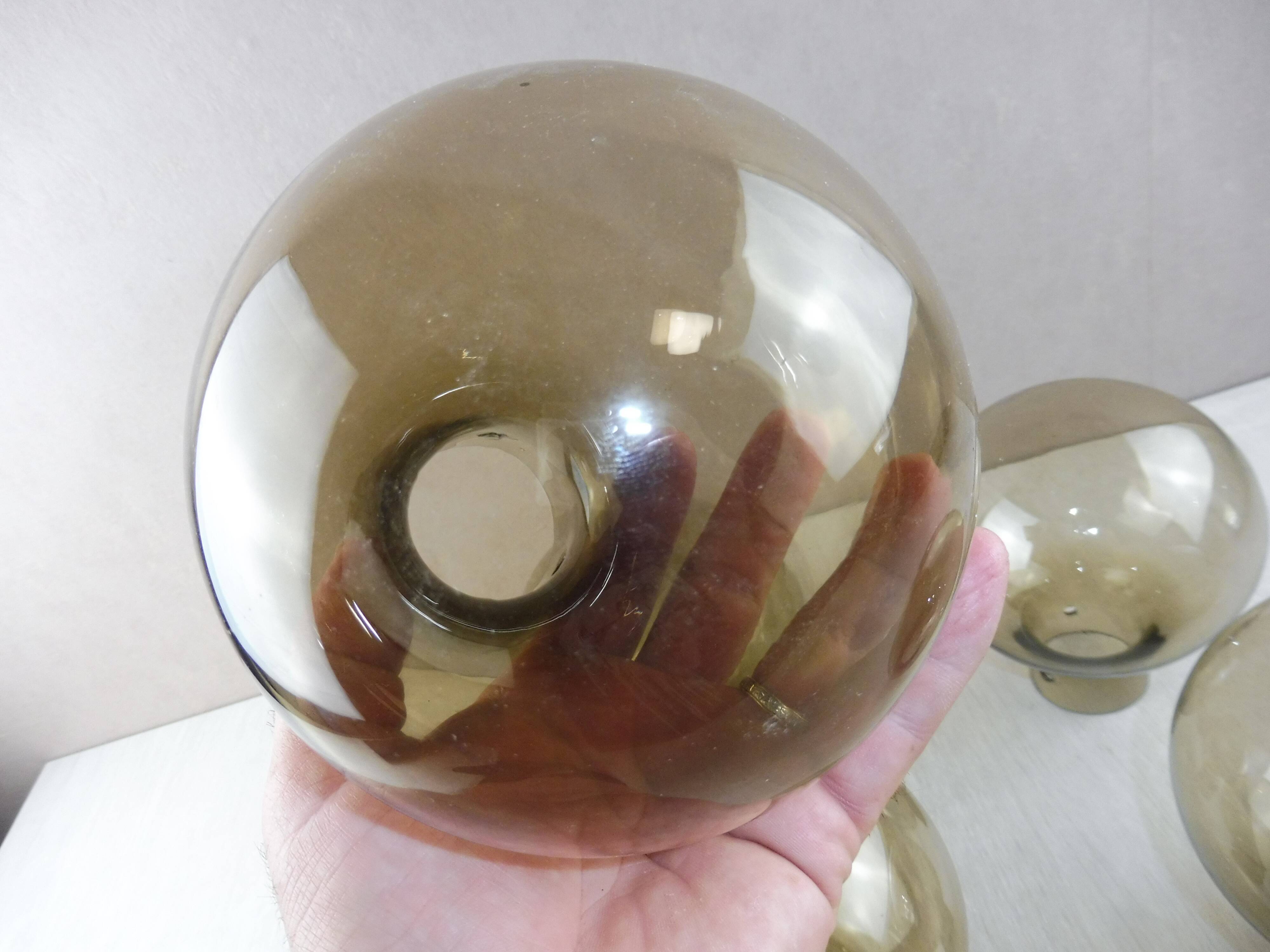 Lot of 5 globes ball