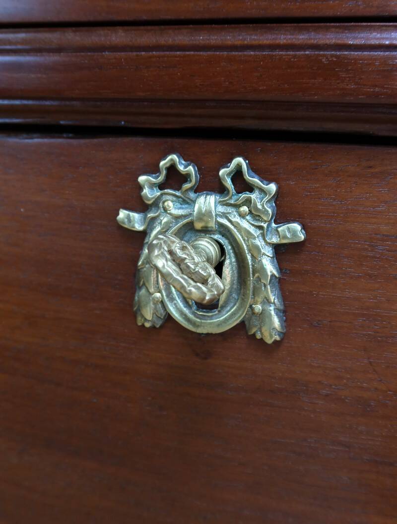 Secretary with a Mahogany Guillotine from Cuba, Louis XVI period – Late 18th century