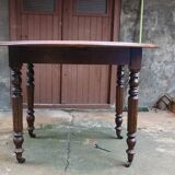 Louis Philippe Round Table