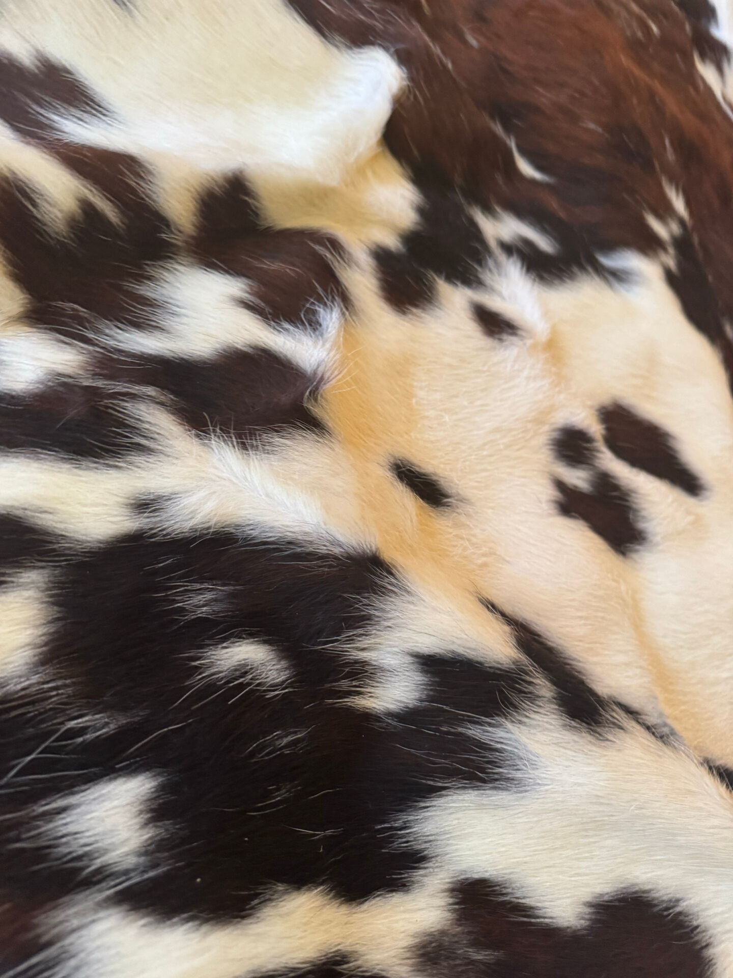 Genuine leather rug – Natural leather