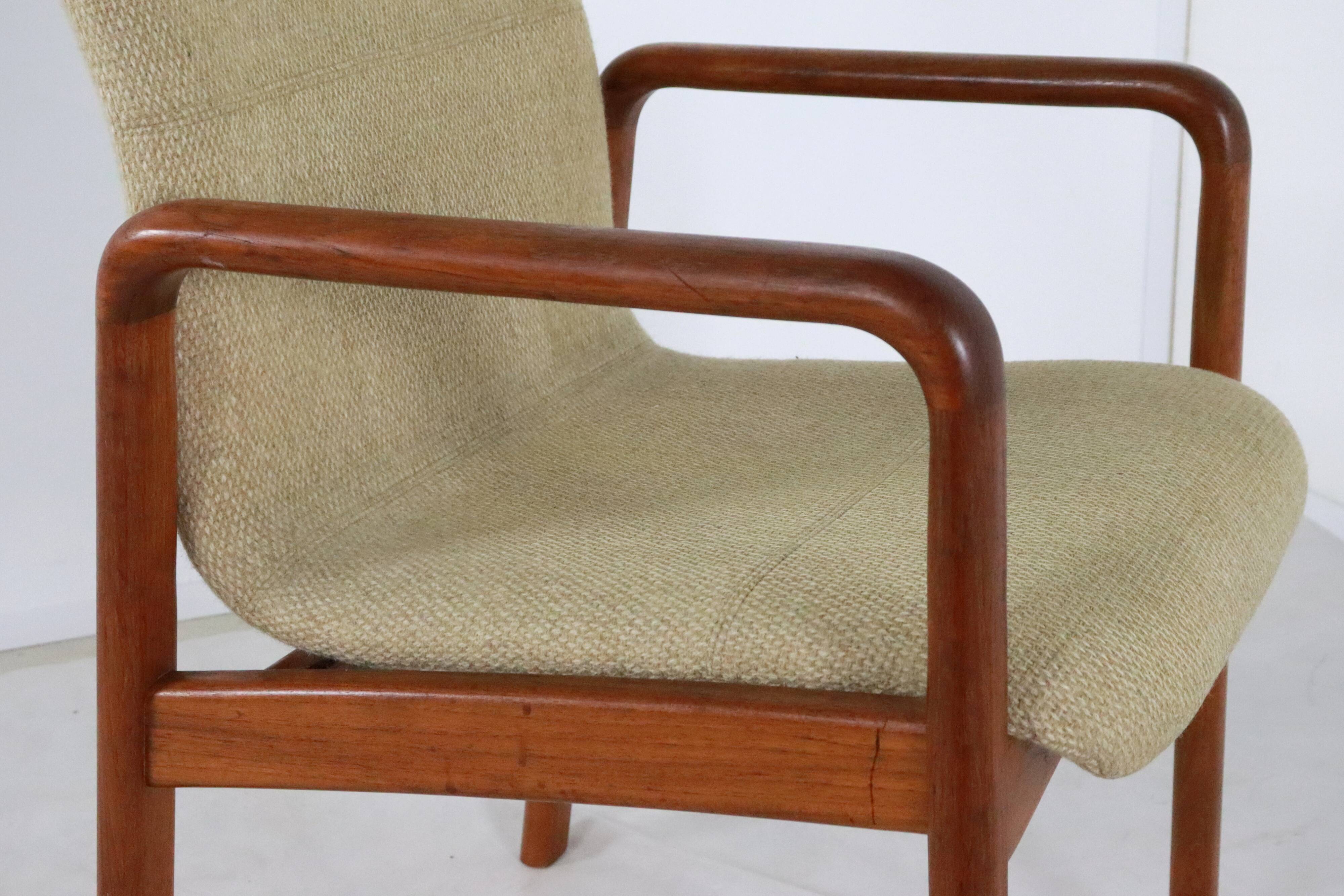 Dyrlund armchair 'Stukbaer'