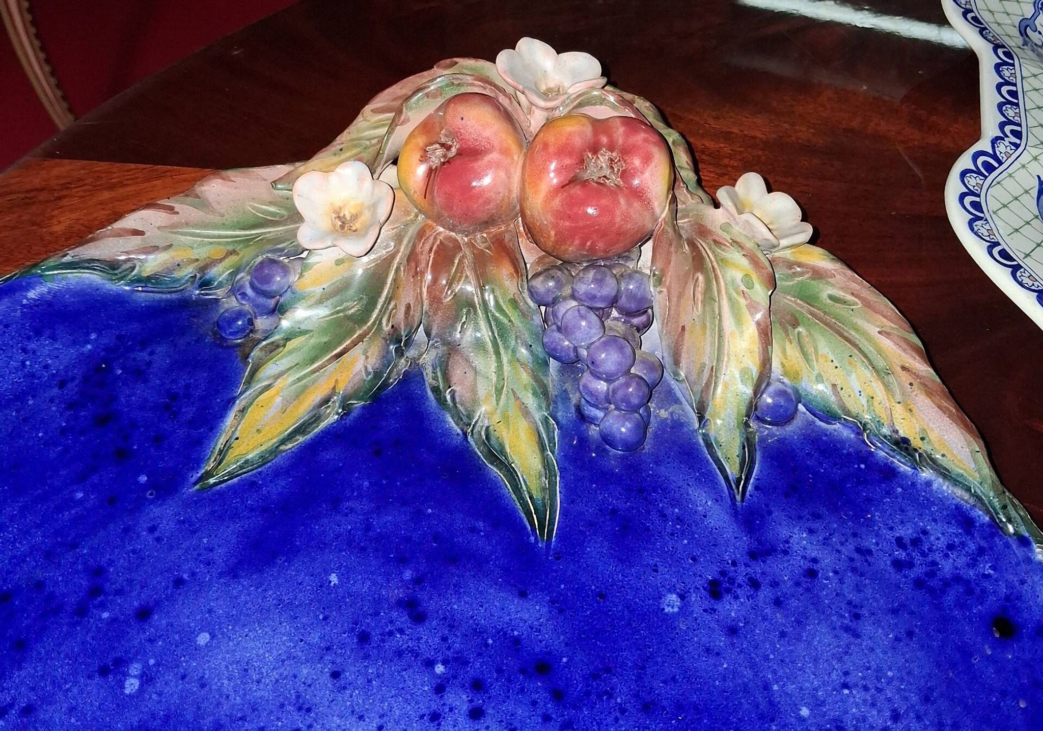 Large decorative plate in glazed ceramic signed Laurence Saint-Amour.