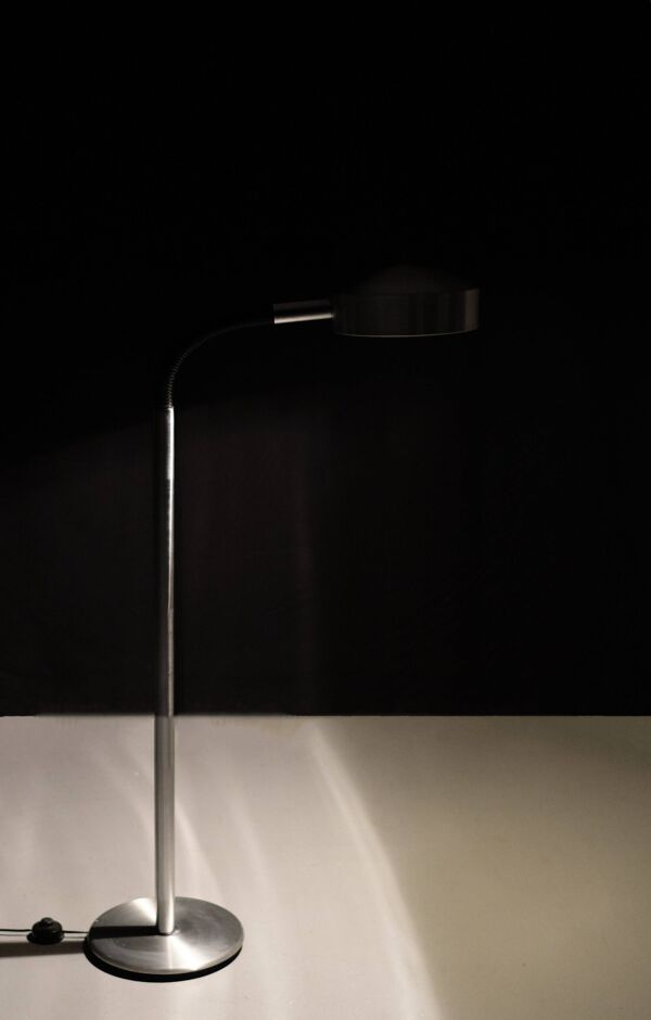 Lampadaire flexible col de cygne en aluminium Herda années 1970