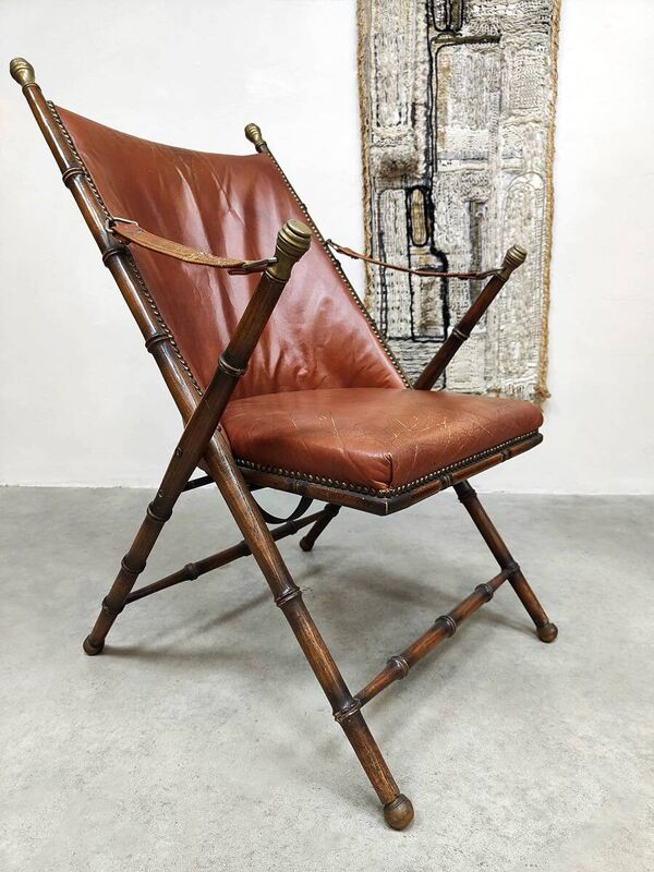 Fauteuil pliant vintage en simili cuir et faux bambou, style Safari