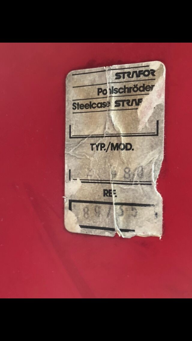 Max-Stacker stackable chairs