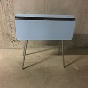 Folding table in 60s formica