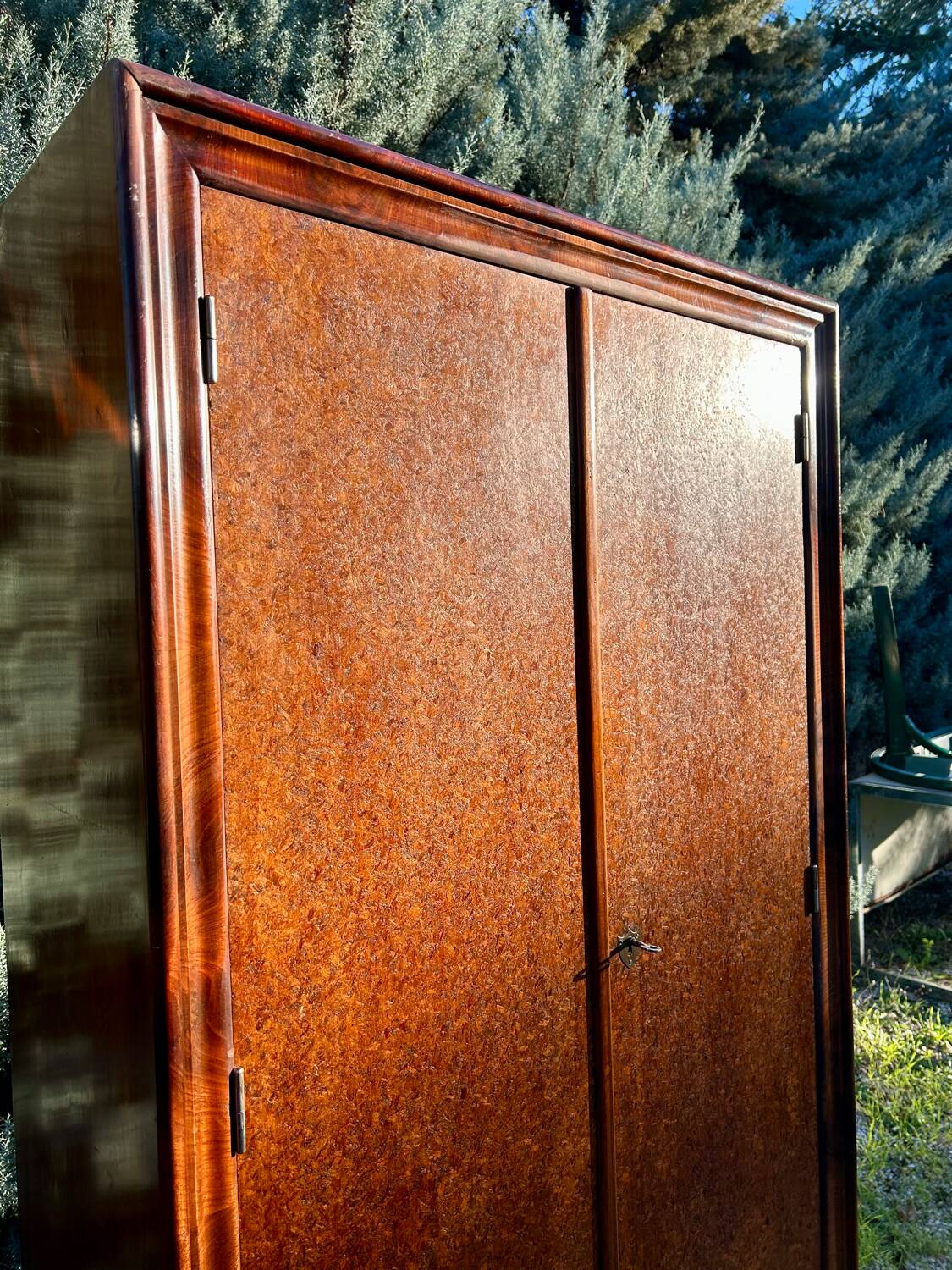 Armoire en noyer