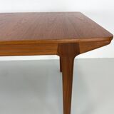 Vintage dining table by McIntosh 1960's