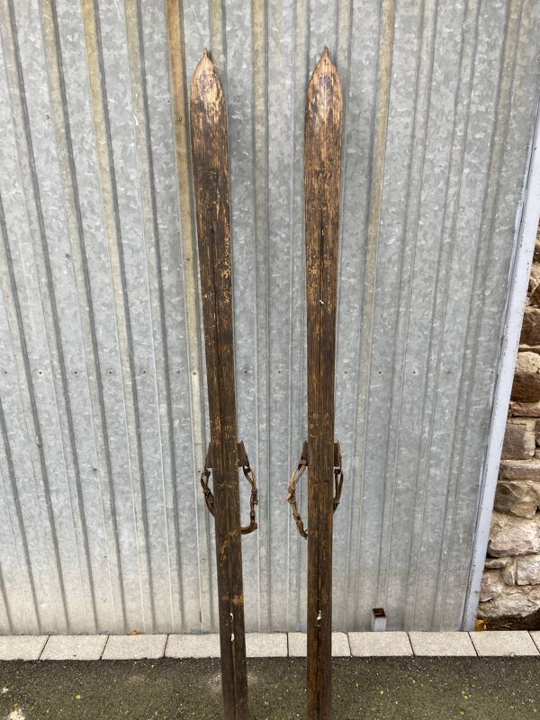 ski vintage bois 1900