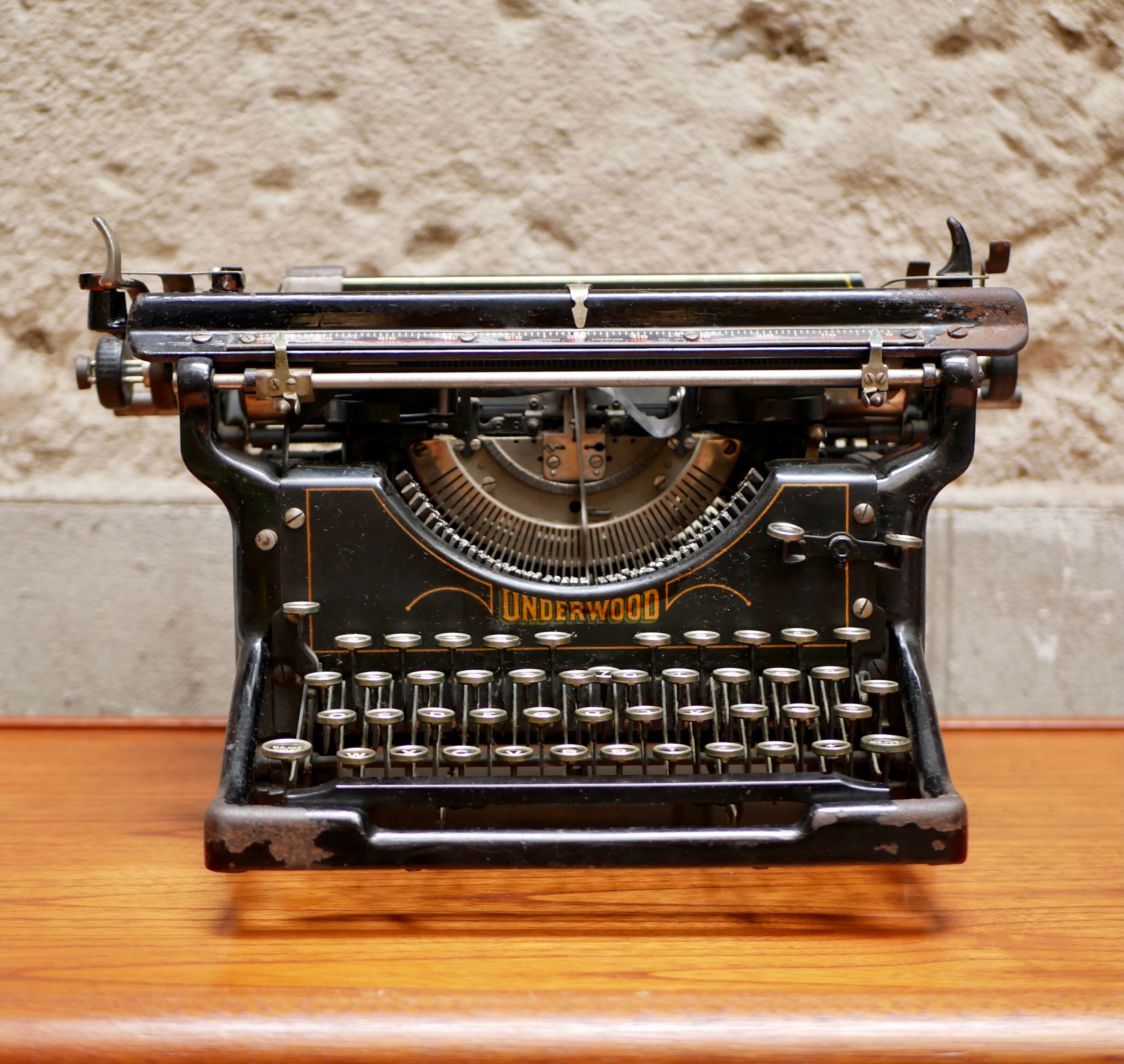 Underwood typewriter early twentieth century