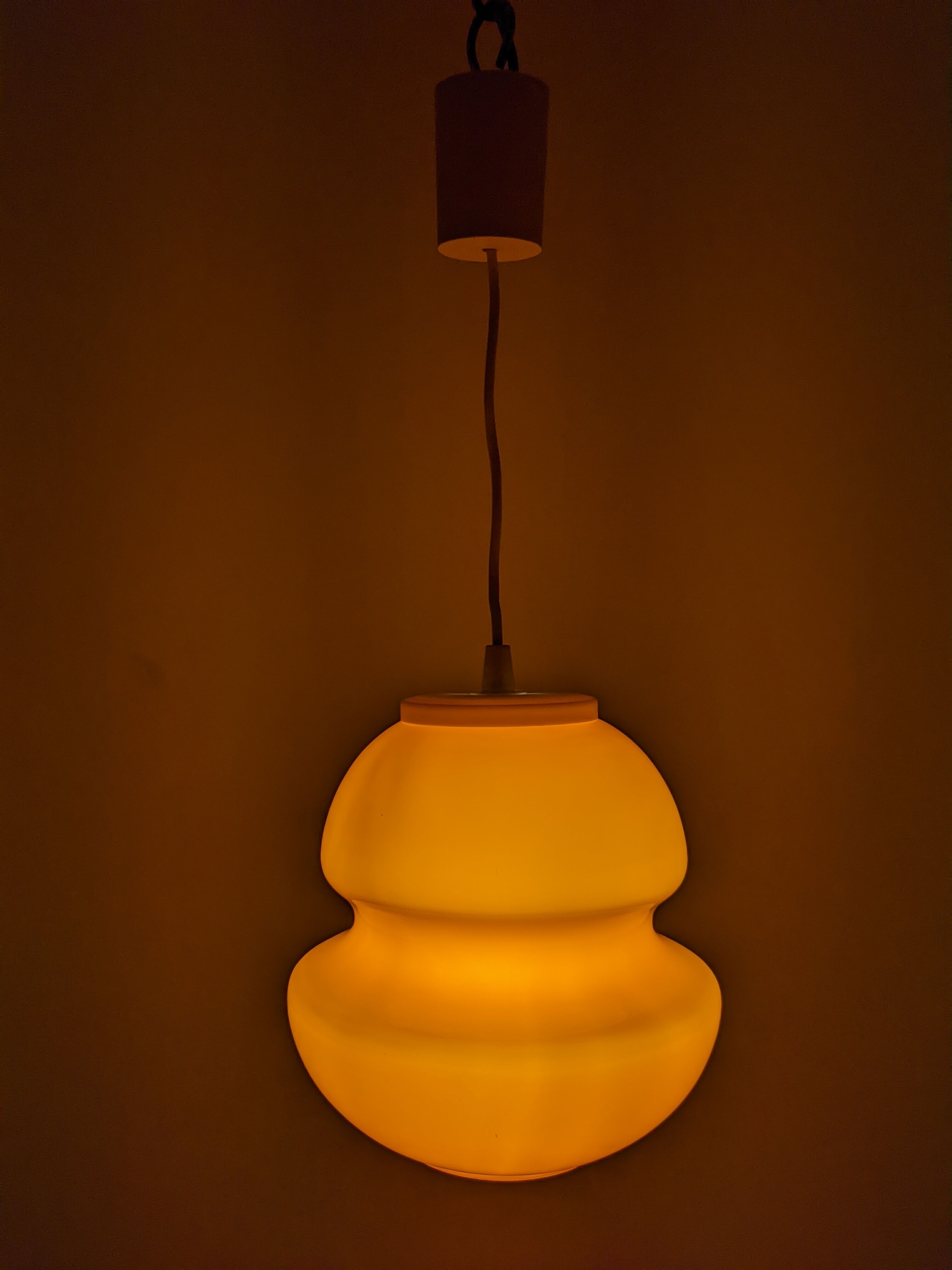 Orange opaline suspension from the 60s/70s
