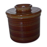 Berry sandstone water butter maker