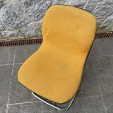 Chaise de bureau des années soixante-dix au pied en acier chromé