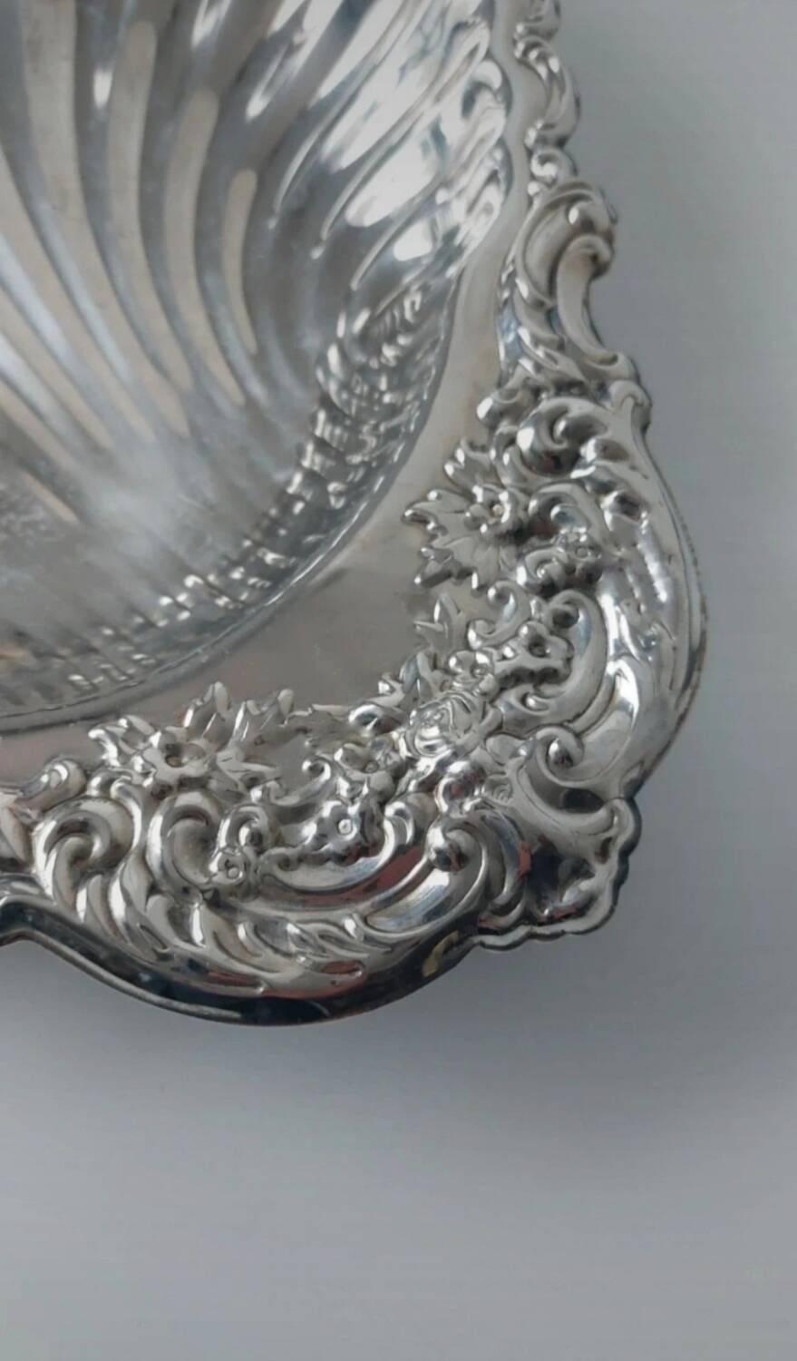 Flat basket cup silver metal shell