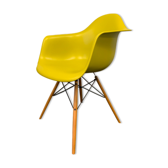 Eames Plastic Armchair DAW Charles & Ray Eames, 1950