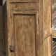 Bonnetiere / armoire étroite ancienne en chêne massif brut