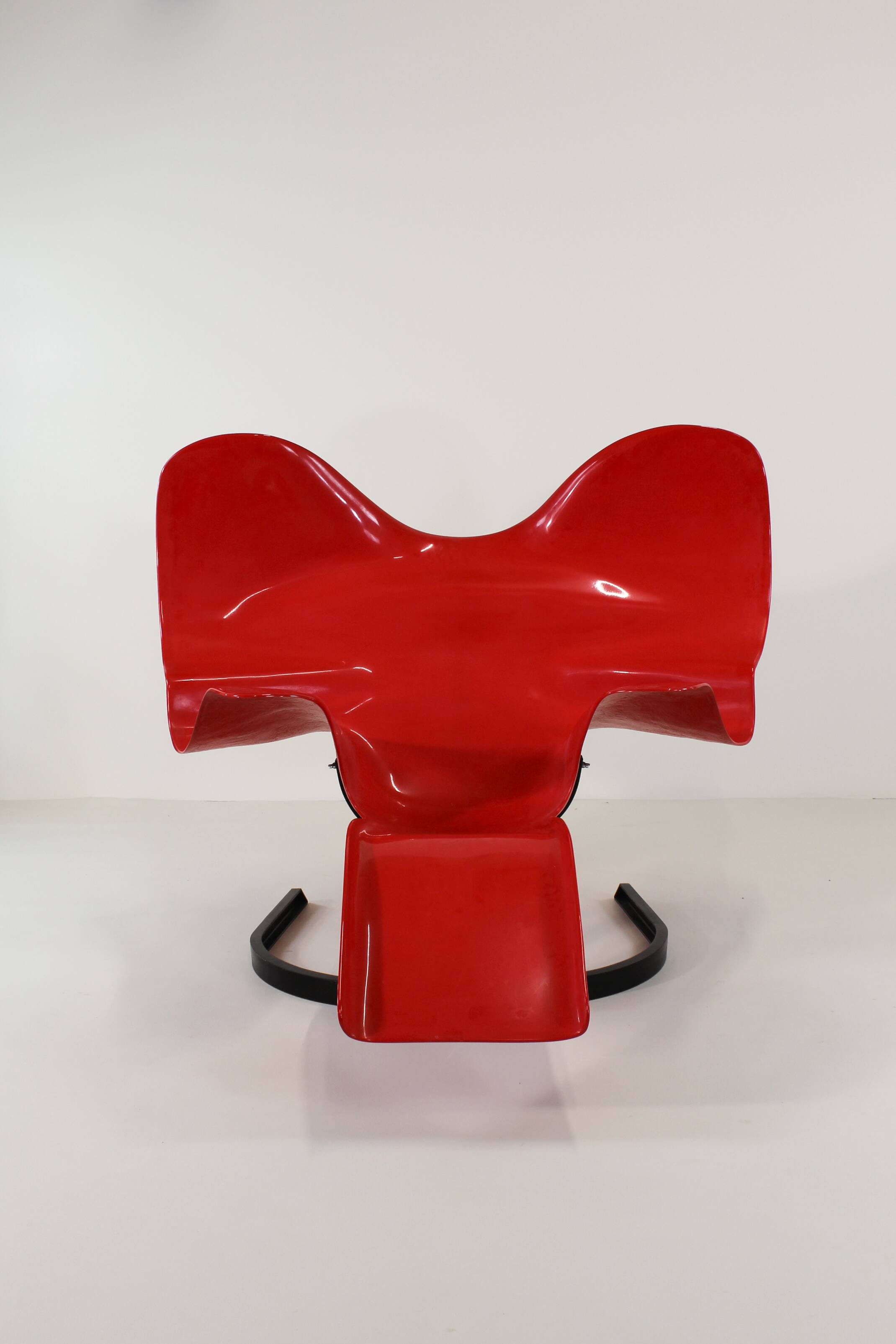 Chaise Longue "Elephant" by Bernard Rancillac – Limited Edition 07/100 – Red