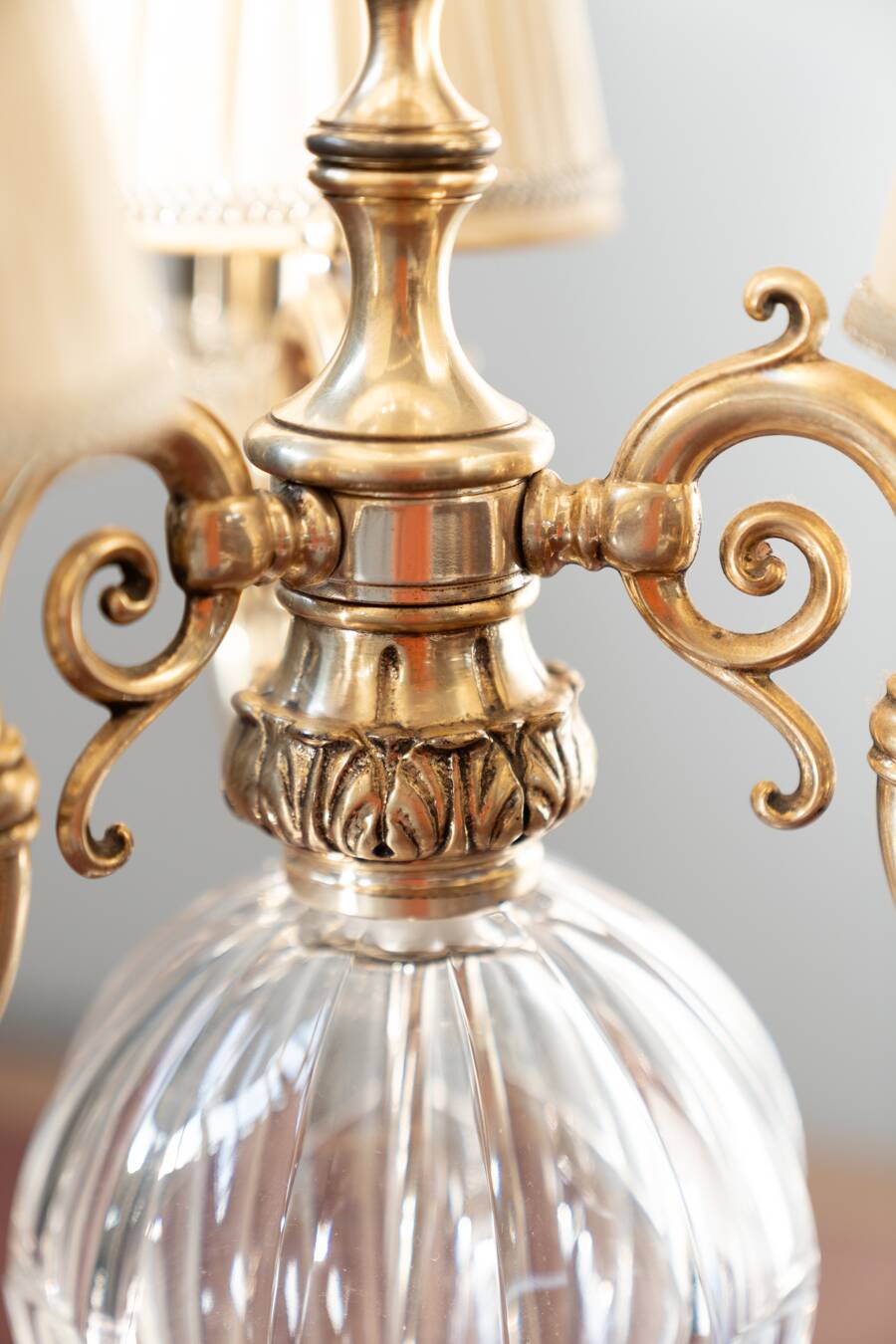 Delta Quattro 5-Light Crystal Table Lamp – Silver Finish