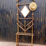 Bamboo cloakroom