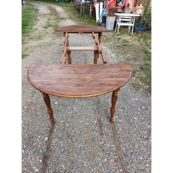 Table 6 pieds ouvrante en noyer 19ème