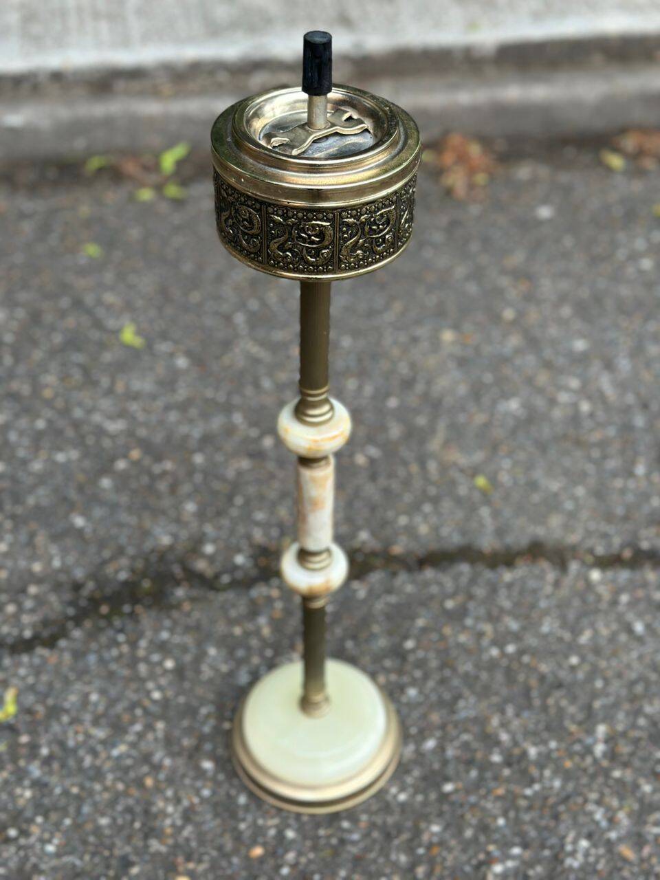 Vintage 1950s floor ashtray in brass and onyx.