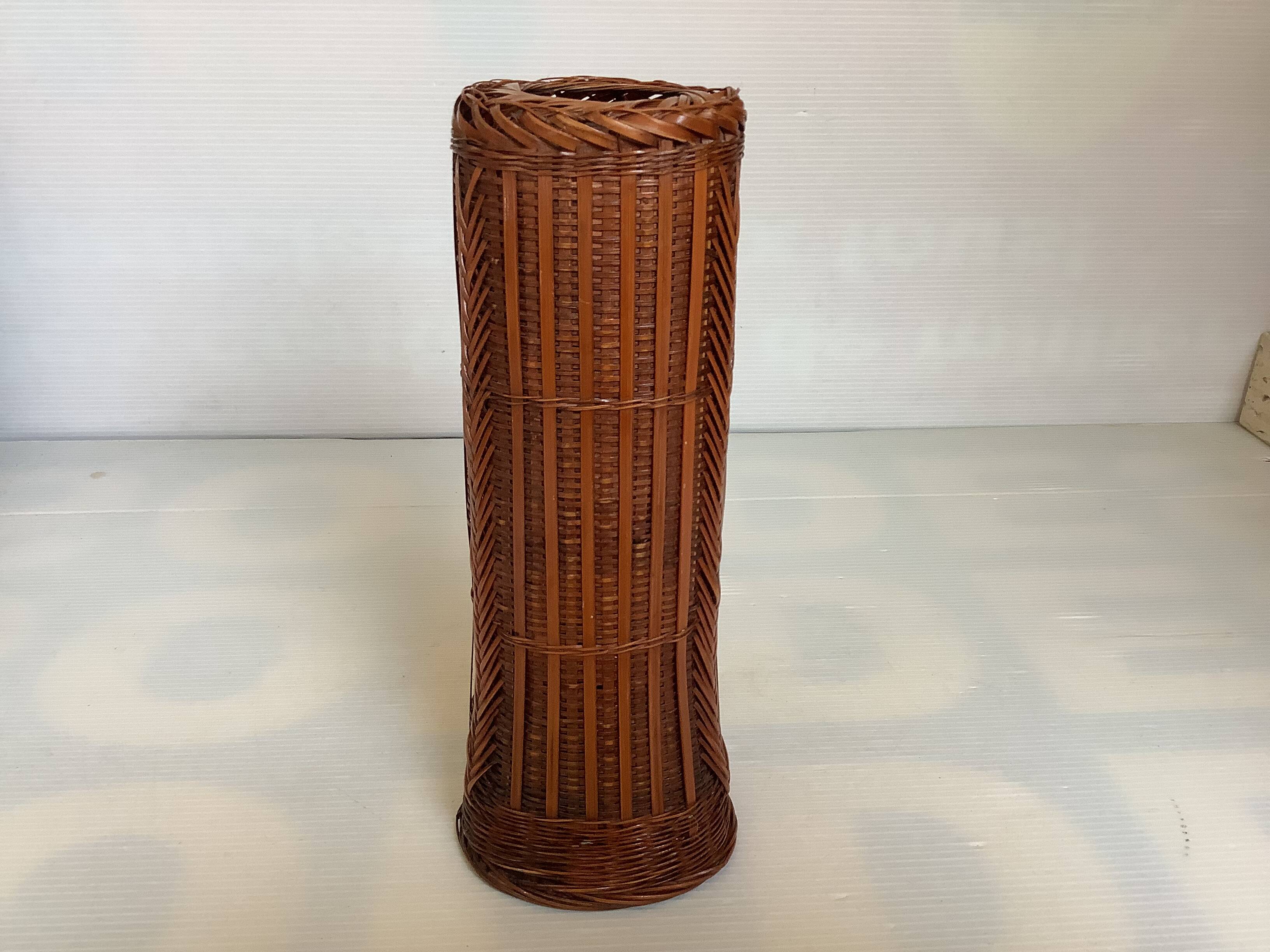 Bamboo woven vase brushpot