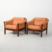 Paire de fauteuils scandinaves en cuir, années 1950