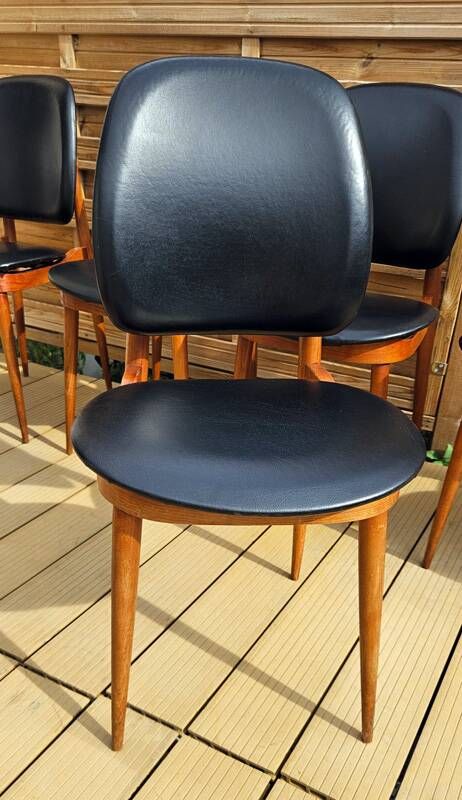 6 "Pegasus" chairs by Pierre Guariche for Baumann, France, 1960s.