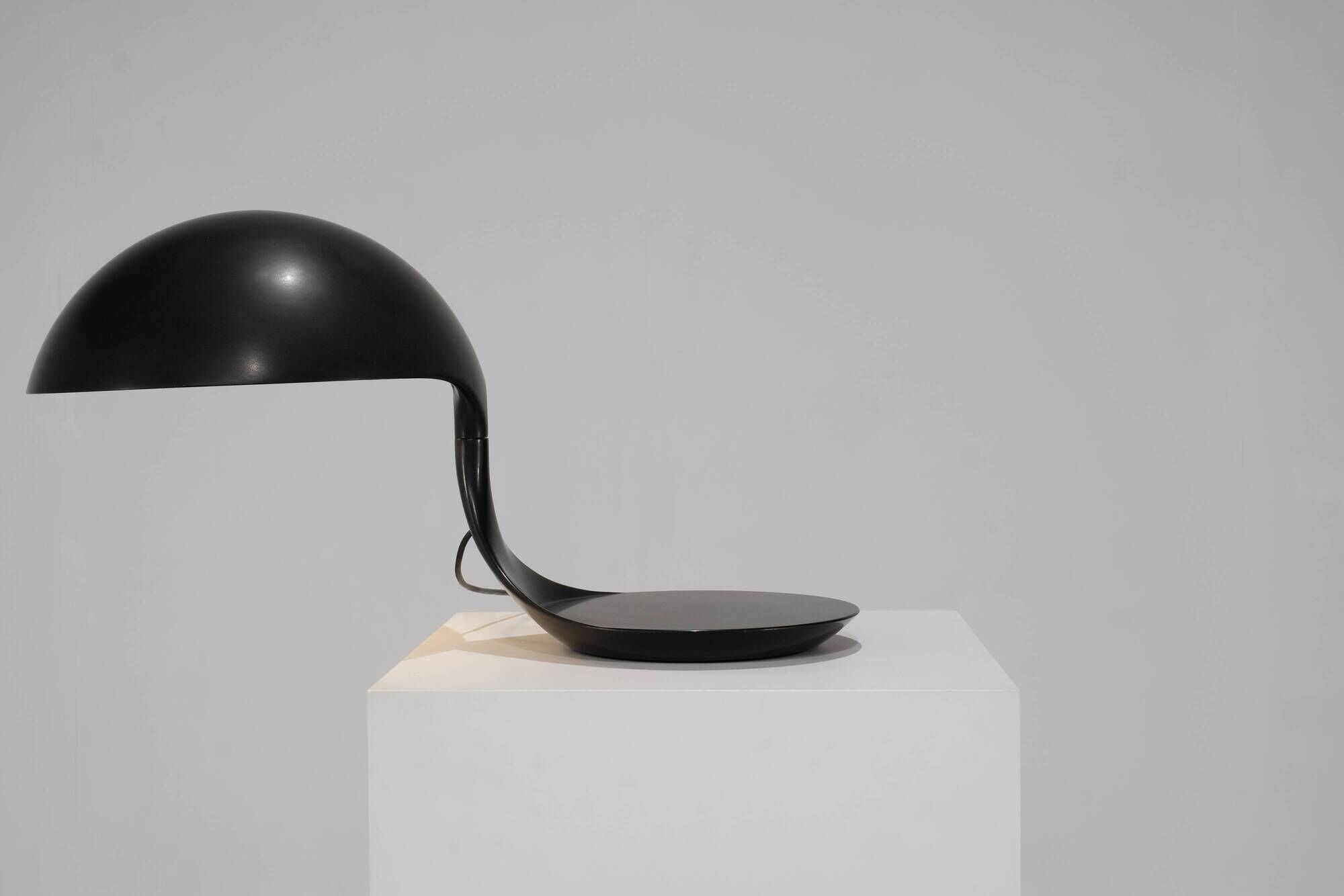 "Cobra 629" lamp by Elio Martinelli for Martinelli Luce, Italy 1968.
