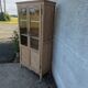 Petite armoire vitrée